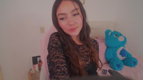 Snapshot of madysson__js_ chatting on February 19, 8:20 pm madysson__js_ online show from February 19, 8:20 pm