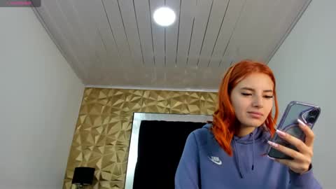 MAEE ANGELS online show from March 11, 4:29 pm