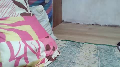 Snapshot of maegold69 chatting on October 28, 1:39 pm maegold69 online show from October 28, 1:39 pm