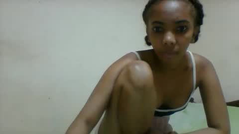 maevagirl online show from November 20, 7:04 pm