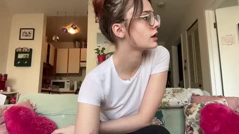 maeve online show from January 11, 10:29 pm