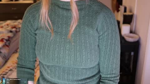 Mae online show from January 16, 9:22 pm