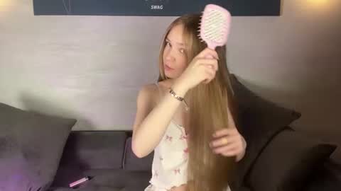 Marie online show from July 27, 8:17 pm