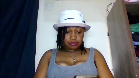 magdalinemus online show from April 3, 11:52 am