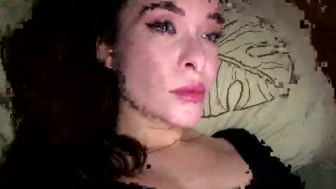 Snapshot of magggg658318 chatting on October 26, 2:45 pm magggg658318 online show from October 26, 2:45 pm