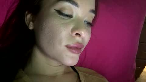 magggg658318 online show from December 5, 12:00 pm