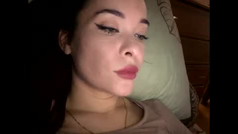magggg658318 online show from January 18, 12:26 pm