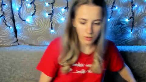 Maggie online show from December 21, 6:06 am