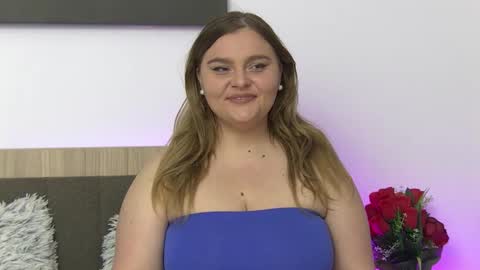 MaggieDevon online show from November 4, 6:13 pm