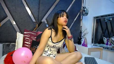 Kimy online show from May 28, 2:48 pm