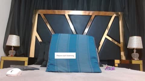 Snapshot of magiarias chatting on September 18, 12:04 pm   online show from September 18, 12:04 pm