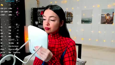 Snapshot of magic_alie chatting on January 4, 7:44 pm Magic Allie online show from January 4, 7:44 pm