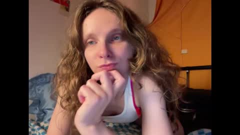 Mikky or Moon online show from September 20, 6:17 pm