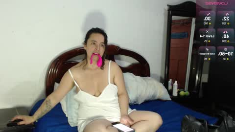 Stephany online show from January 17, 2:18 pm