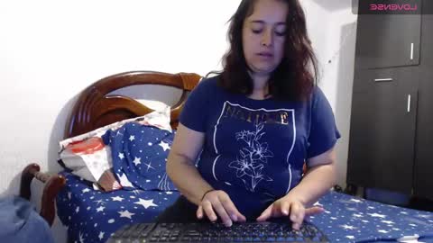 Stephany online show from March 5, 12:33 pm
