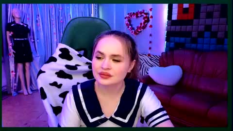 Jessica  Leila online show from February 28, 11:25 am