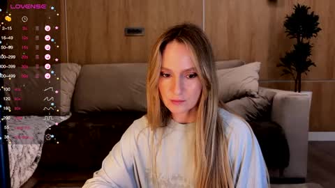 magicpeaach online show from February 1, 5:05 pm