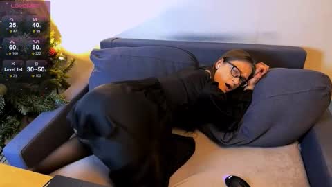 Jade online show from November 25, 4:58 am