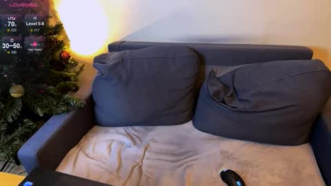 Jade online show from September 27, 3:03 am