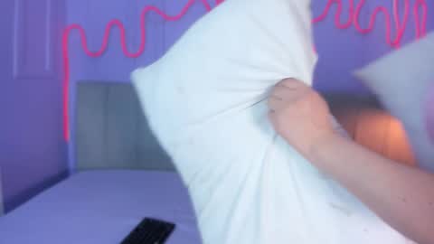 Mai online show from January 14, 7:41 pm