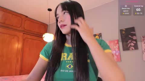 Maia online show from February 3, 12:10 pm