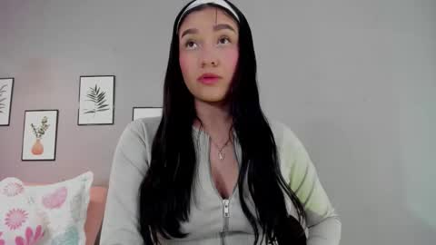 Maia online show from October 6, 12:33 pm