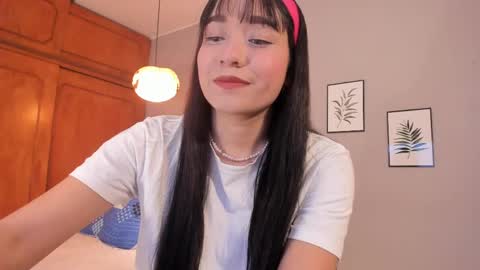 Maia online show from November 12, 12:25 pm