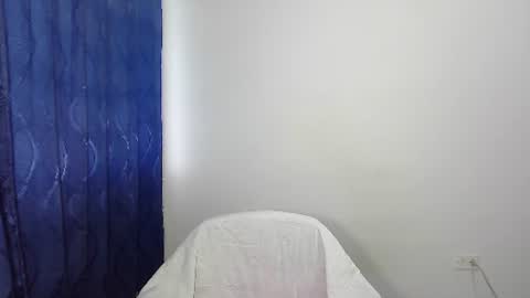 MaiaRosse  online show from June 15, 4:07 pm