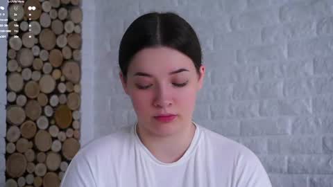 Lucy online show from June 13, 2:31 am
