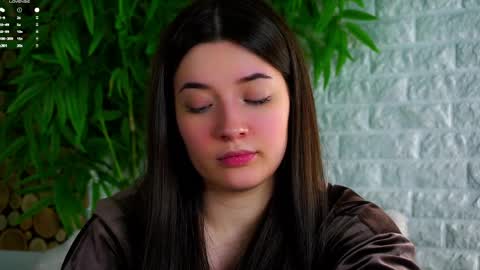 Lucy online show from March 31, 4:45 am