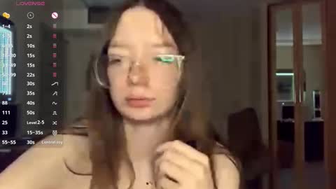 Elina online show from December 17, 3:49 pm