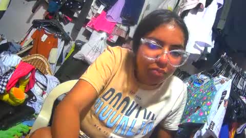 maite2020 online show from December 26, 1:43 pm