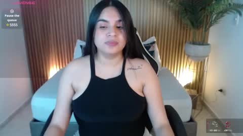 maite saens online show from January 15, 2:27 am