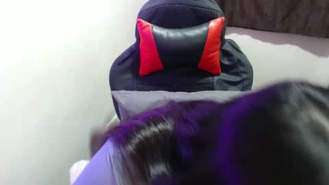 Snapshot of maitte_22 chatting on March 11, 1:48 am Hello friends Im on another account online show from March 11, 1:48 am