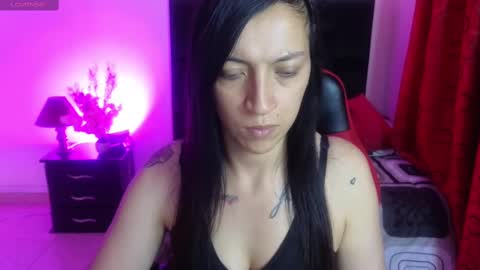 Snapshot of majuu__ chatting on December 11, 12:02 pm Celeste Bonet online show from December 11, 12:02 pm