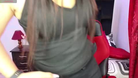 Snapshot of majuu__ chatting on January 29, 12:24 pm Celeste Bonet online show from January 29, 12:24 pm