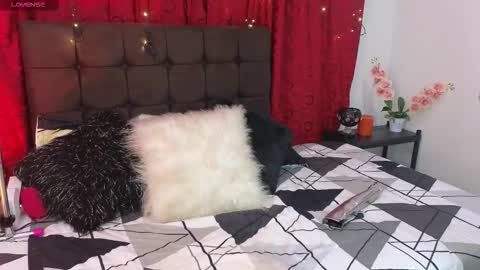 Snapshot of majuu__ chatting on October 7, 11:47 am Celeste Bonet online show from October 7, 11:47 am