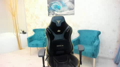 Chloe online show from January 18, 3:36 am