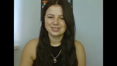 make_mesmile online show from November 25, 8:16 am