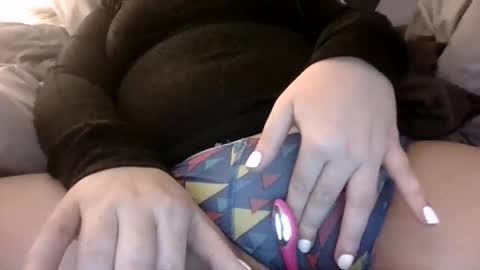 Snapshot of makemewatch chatting on November 2, 4:49 am makemewatch online show from November 2, 4:49 am