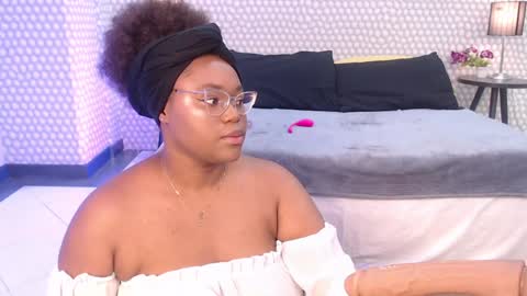 Snapshot of makena_gh chatting on January 9, 3:04 am makena online show from January 9, 3:04 am