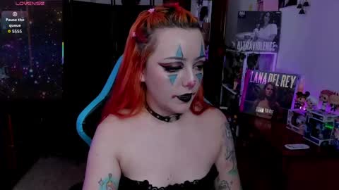  petite clown online show from April 13, 7:47 pm