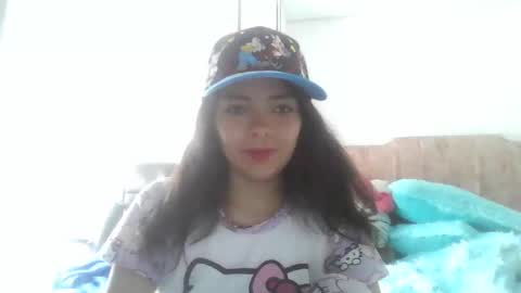 Snapshot of mal_norma chatting on December 18, 7:19 pm Mal Norma online show from December 18, 7:19 pm