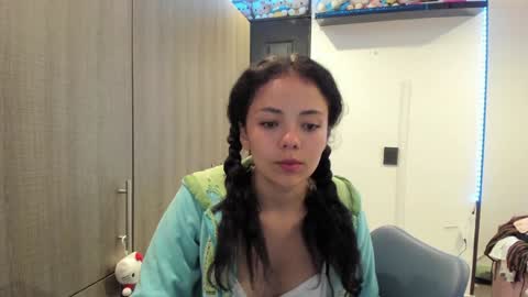 Snapshot of mal_norma chatting on January 17, 11:40 pm Mal Norma online show from January 17, 11:40 pm