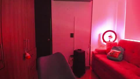 Snapshot of mal_norma chatting on October 11, 11:04 am Mal Norma online show from October 11, 11:04 am