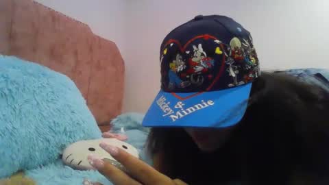 Snapshot of mal_norma chatting on December 18, 2:21 am Mal Norma online show from December 18, 2:21 am
