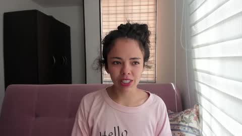 Snapshot of mal_norma chatting on January 4, 6:30 pm Mal Norma online show from January 4, 6:30 pm