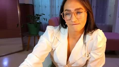 malen_fitnessmilf online show from September 29, 12:10 pm