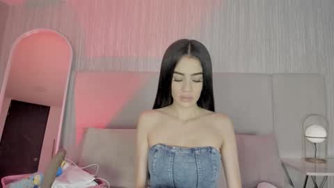 Malena Angel online show from December 15, 9:31 pm