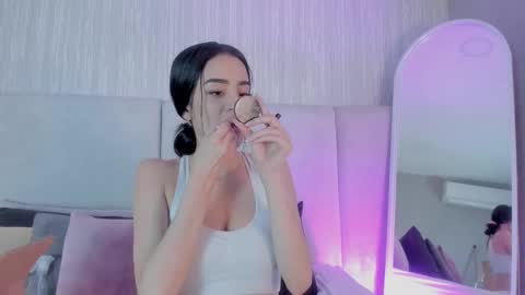Snapshot of malena_angel_ chatting on February 28, 8:28 pm Malena Angel online show from February 28, 8:28 pm